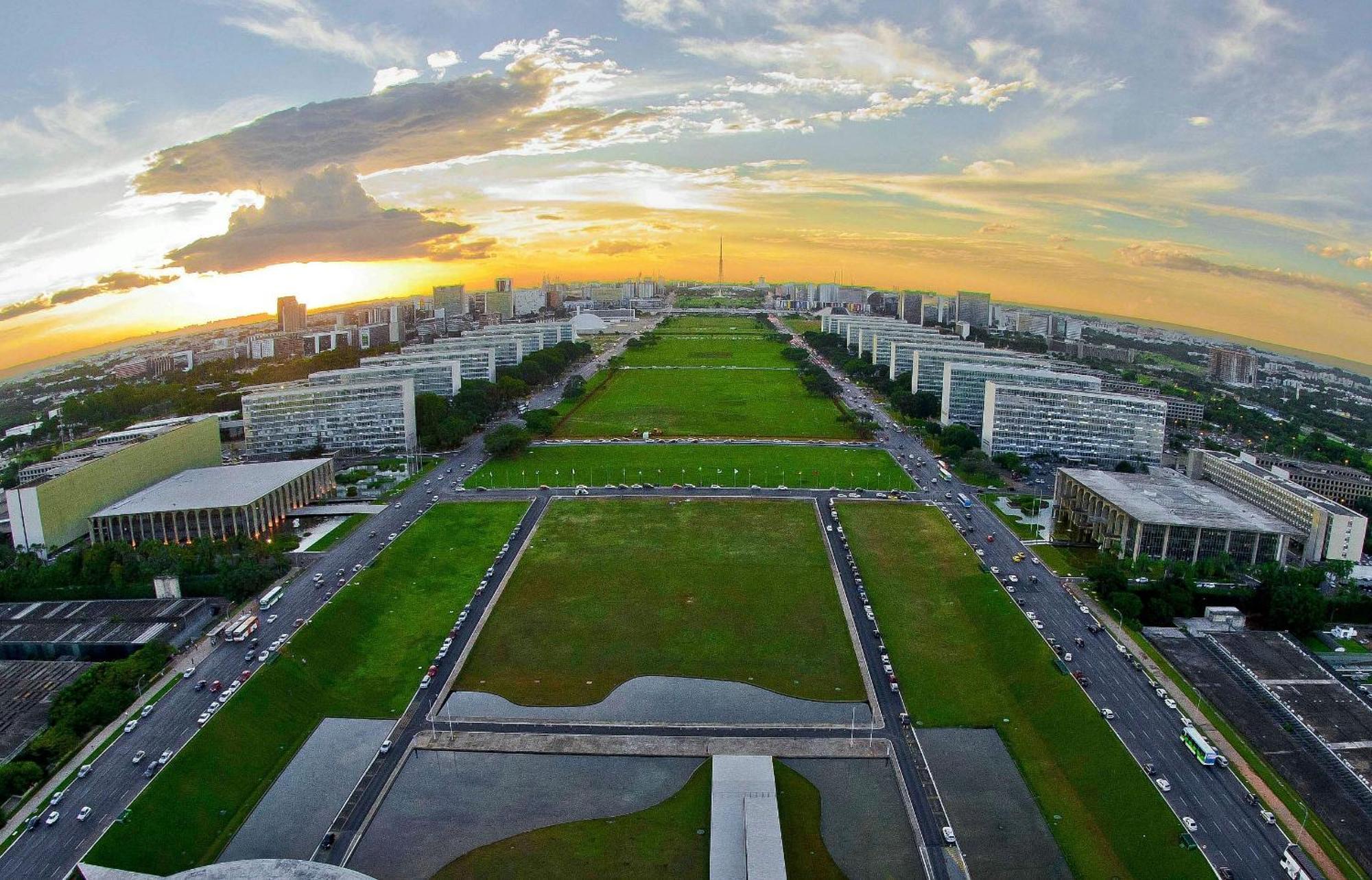 V822 Apart Aconchegante Em Frente Ao Shopping Brasília Exteriör bild